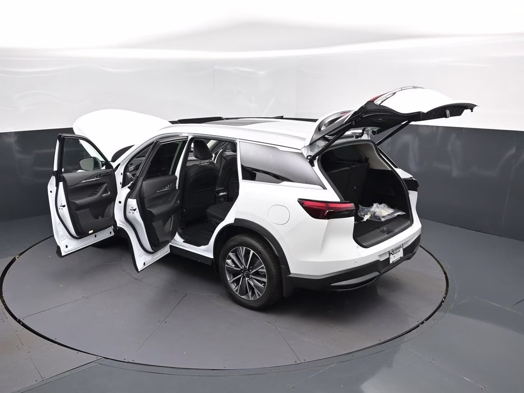 2027 White INFINITI QX60 LUXE FWD