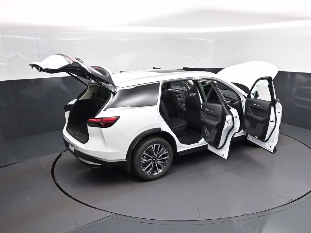 2027 White INFINITI QX60 LUXE FWD