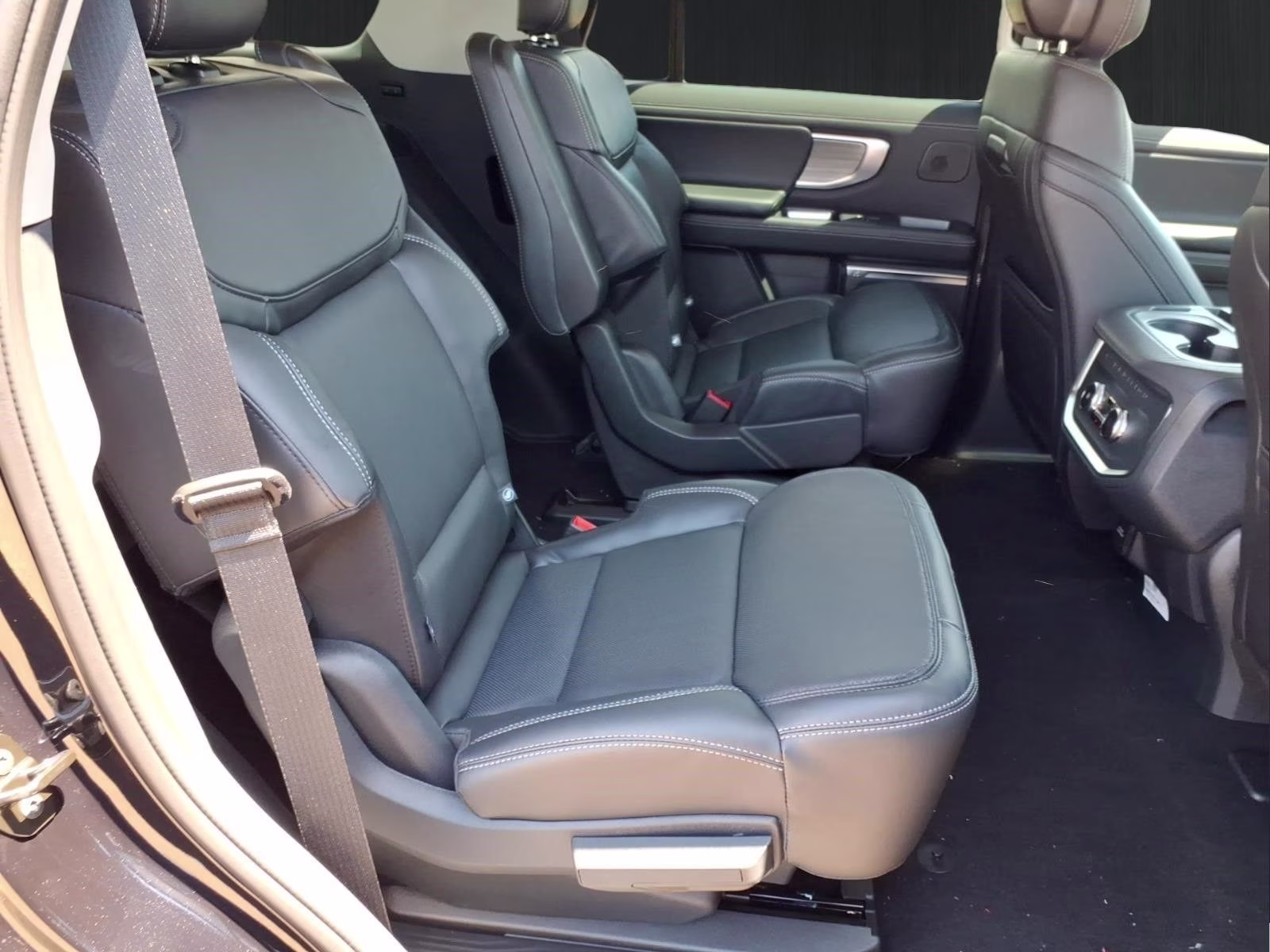 2026 Black Metallic Ford Expedition Platinum 4X4 SUV