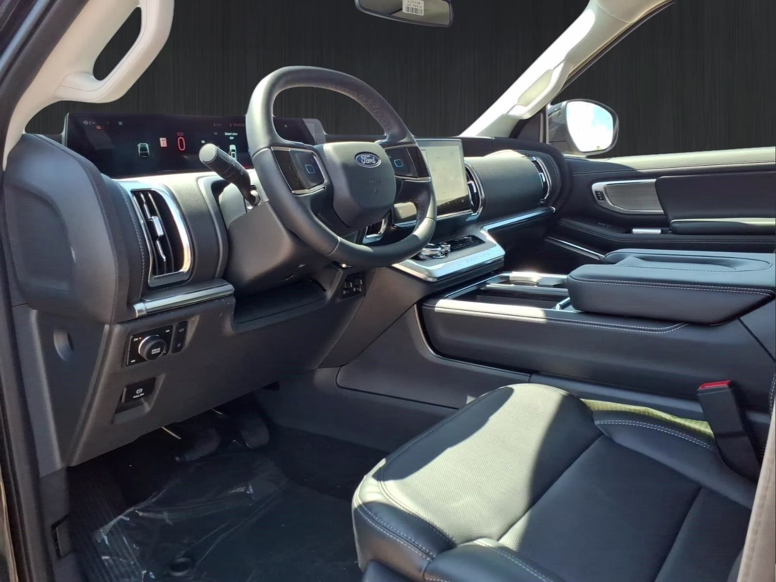 2026 Black Metallic Ford Expedition Platinum 4X4 SUV