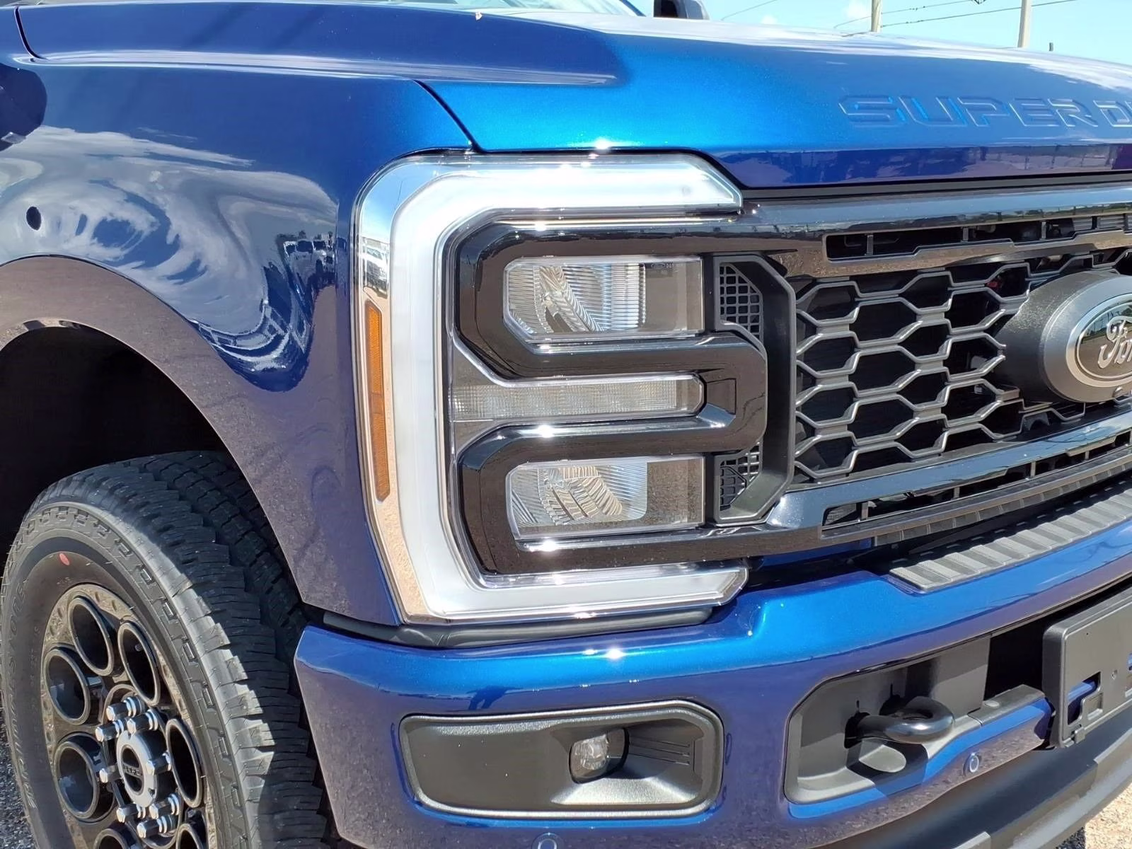 2026 Blue Metallic Ford Super Duty F-250 SRW Lariat 4X4 Truck
