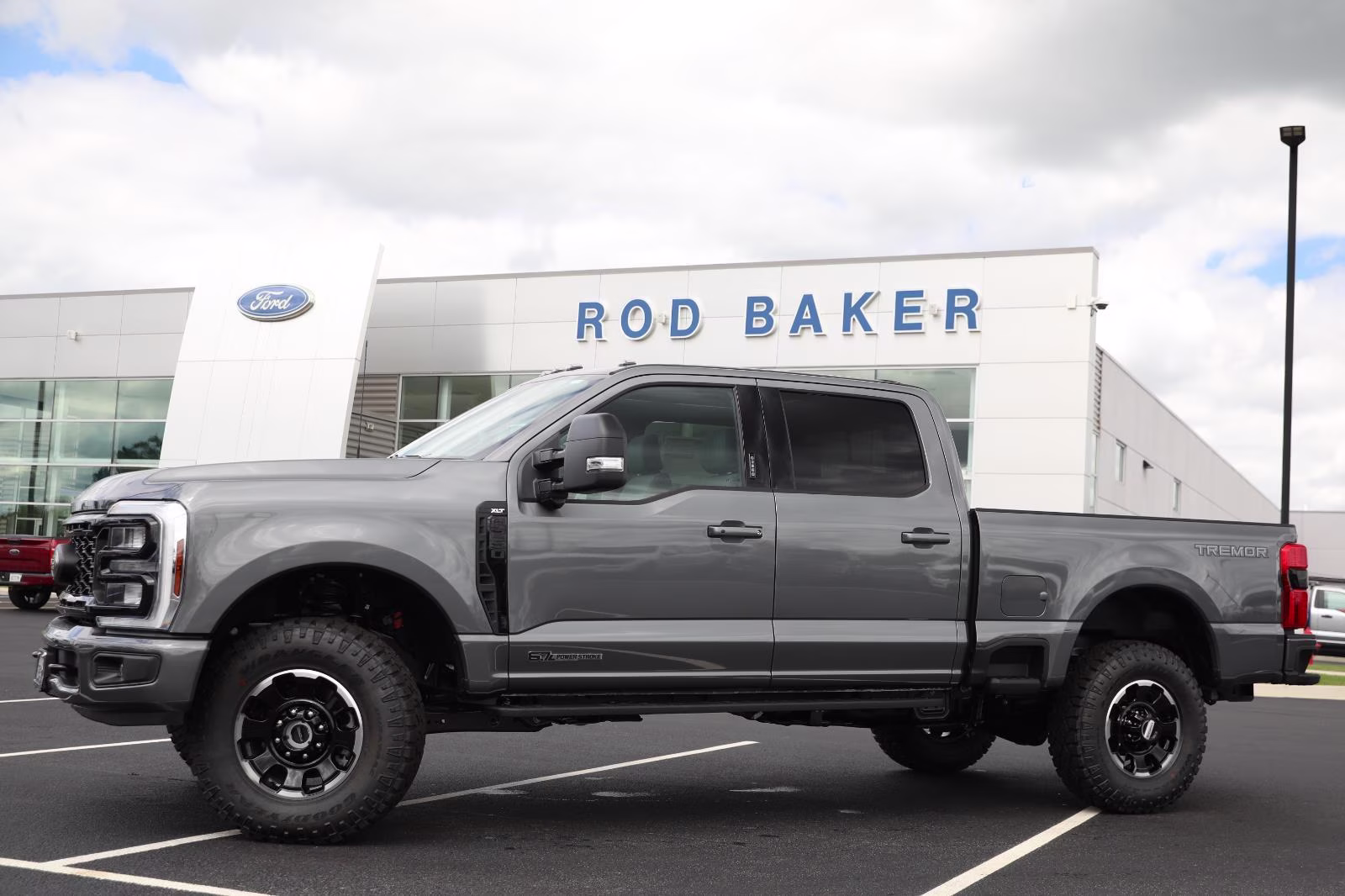 2026 Carbonized Gray Metallic Ford Super Duty F-250 SRW XLT 4X4 Truck