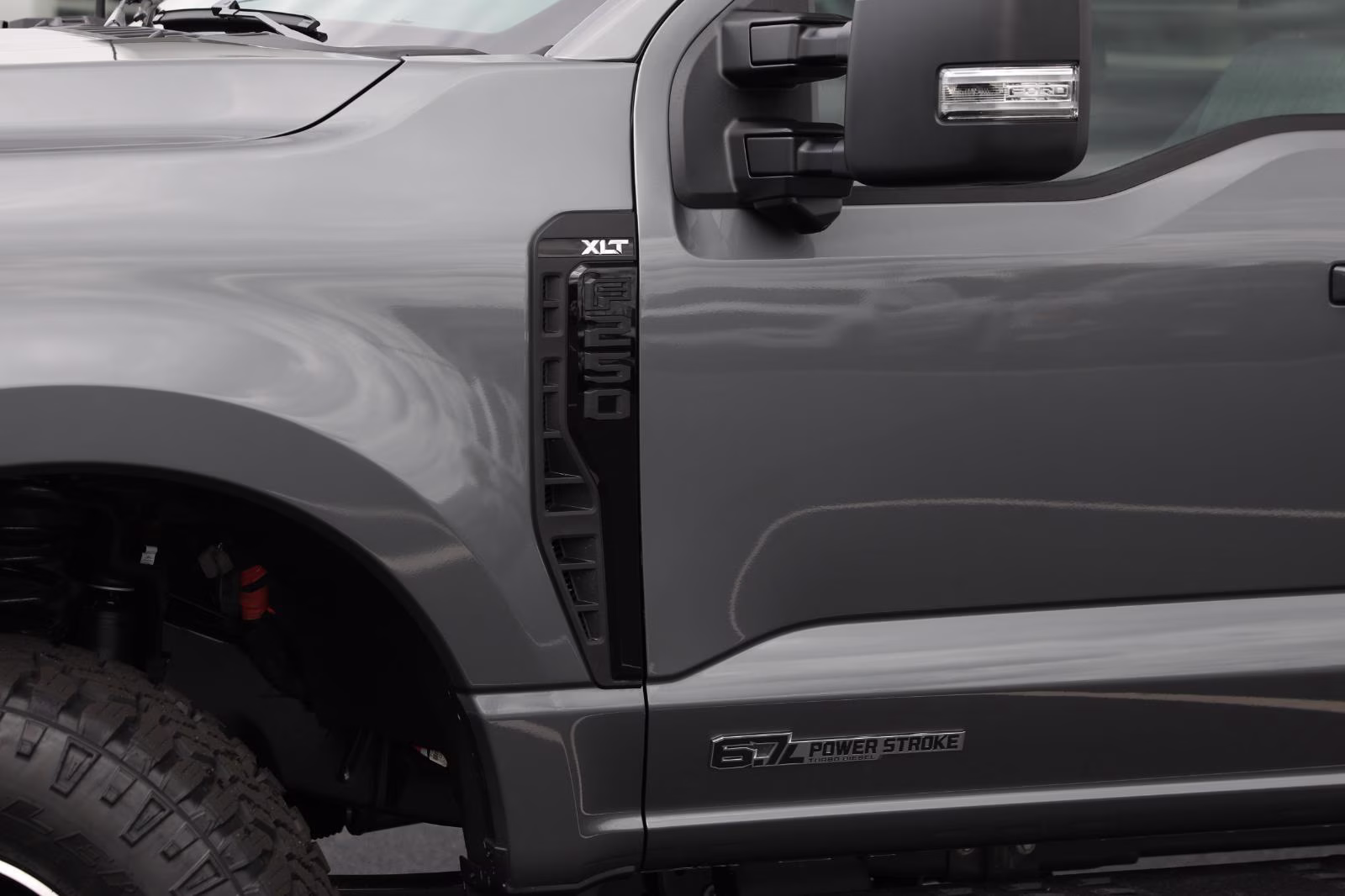 2026 Carbonized Gray Metallic Ford Super Duty F-250 SRW XLT 4X4 Truck