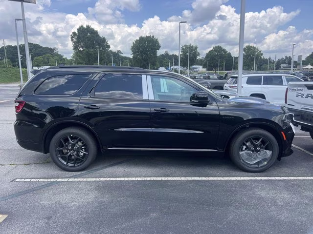 2026 DB Black Clearcoat Dodge Durango GT Plus HEMI V8 AWD SUV