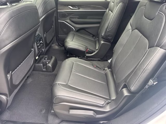 2026 Bright White Clearcoat Jeep Grand Cherokee L Limited Reserve 4X4 SUV