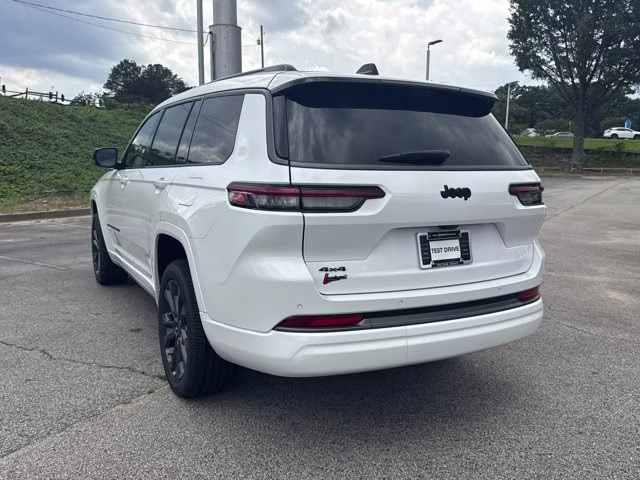 2026 Bright White Clearcoat Jeep Grand Cherokee L Limited Reserve 4X4 SUV