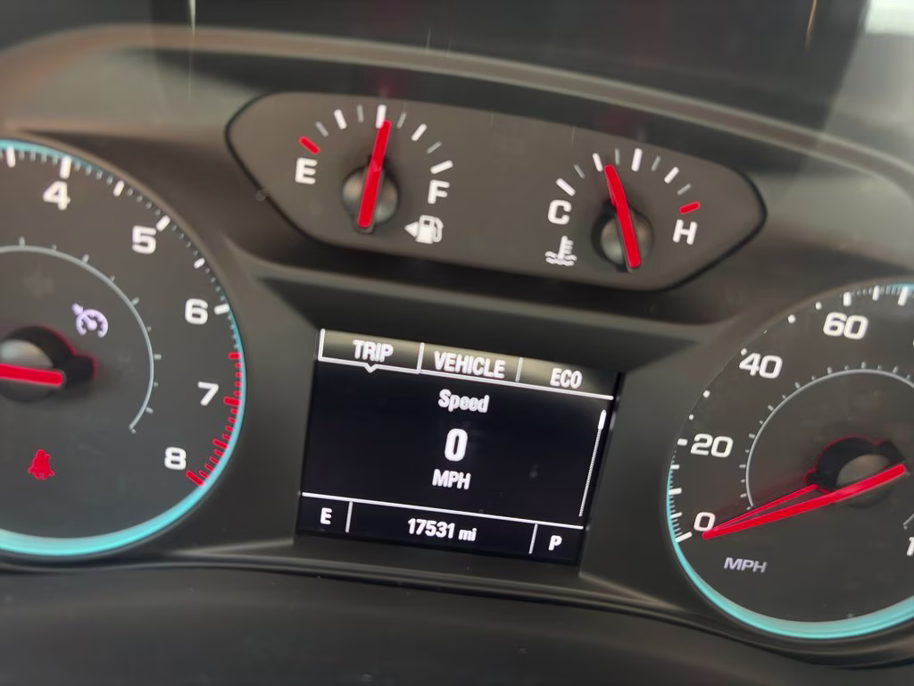 2020 Mosaic Black Metallic Chevrolet Traverse LS FWD SUV