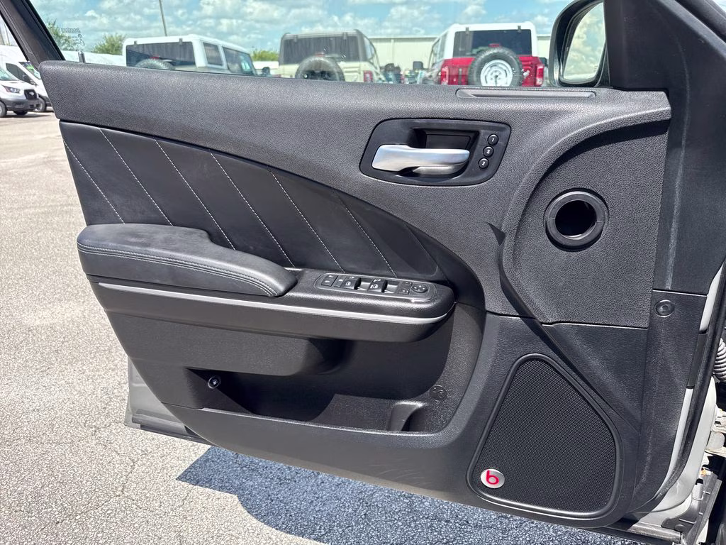 2018 Destroyer Gray Clearcoat Dodge Charger R/T Scat Pack RWD Sedan