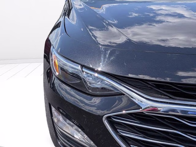 2023 Mosaic Black Metallic Chevrolet Malibu LT FWD Sedan