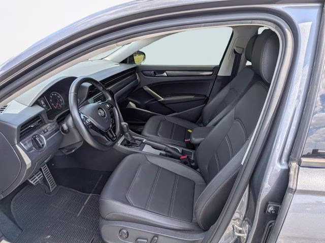 2020 Platinum Gray Metallic Volkswagen Passat 2.0T R-Line FWD Sedan