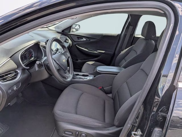 2023 Mosaic Black Metallic Chevrolet Malibu LT FWD Sedan