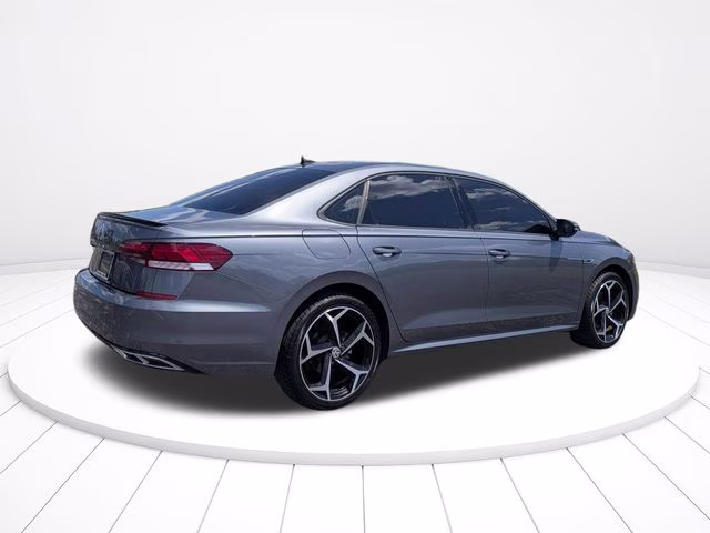 2020 Platinum Gray Metallic Volkswagen Passat 2.0T R-Line FWD Sedan