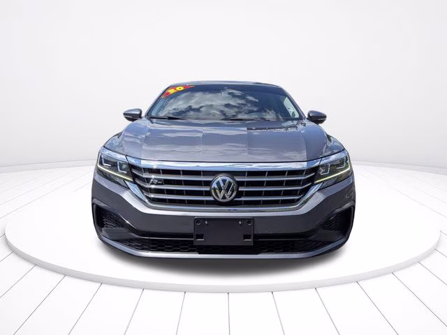 2020 Platinum Gray Metallic Volkswagen Passat 2.0T R-Line FWD Sedan