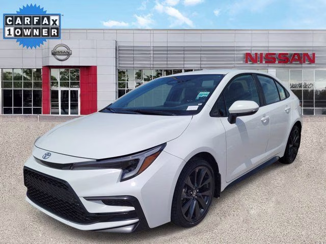 2025 Pearl Toyota Corolla SE FWD Sedan