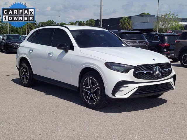 2025 White Mercedes-Benz GLC GLC 300 AWD SUV