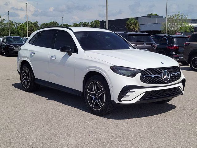 2025 White Mercedes-Benz GLC GLC 300 AWD SUV