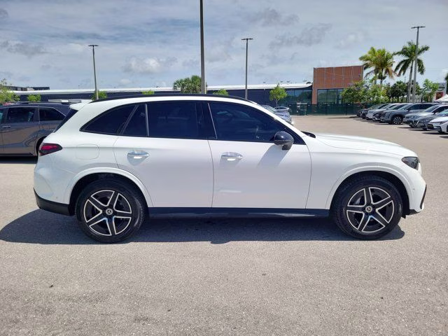 2025 White Mercedes-Benz GLC GLC 300 AWD SUV