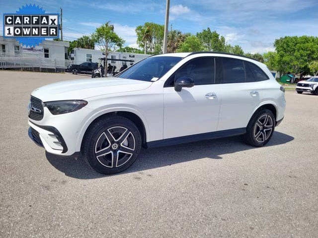 2025 White Mercedes-Benz GLC GLC 300 AWD SUV