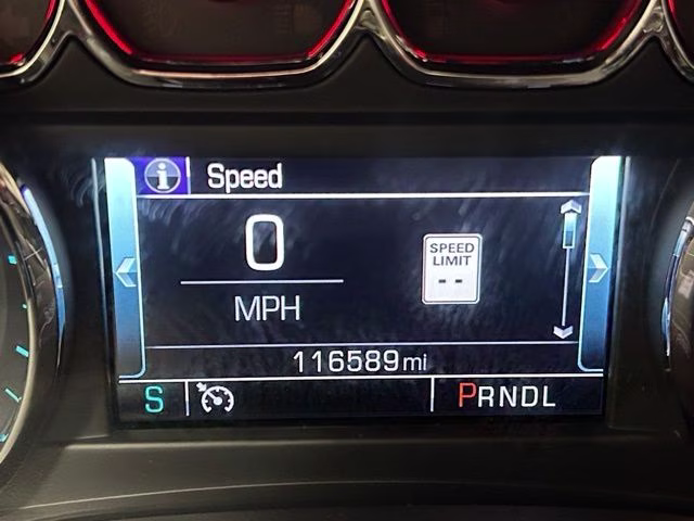 2019 Summit White Chevrolet Suburban LT 4X4 SUV