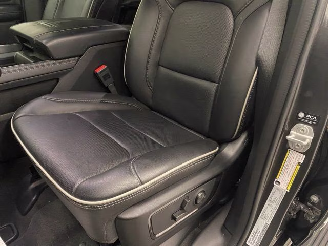 2022 Granite Crystal Metallic Clearcoat Ram 1500 Limited 4X4 Truck