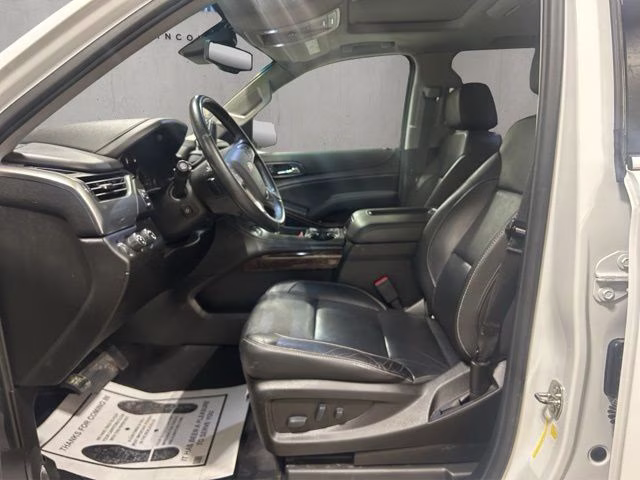 2019 Summit White Chevrolet Suburban LT 4X4 SUV