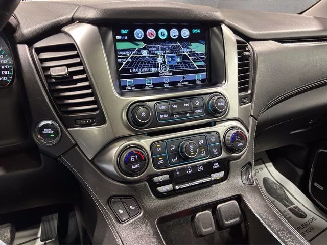 2019 Summit White Chevrolet Suburban LT 4X4 SUV