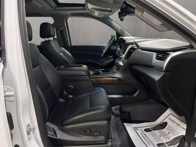 2019 Summit White Chevrolet Suburban LT 4X4 SUV