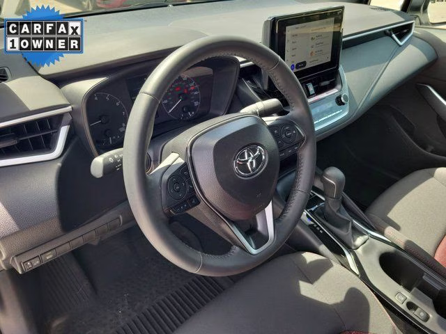 2025 Pearl Toyota Corolla SE FWD Sedan
