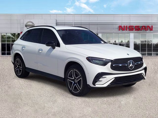 2025 White Mercedes-Benz GLC GLC 300 AWD SUV