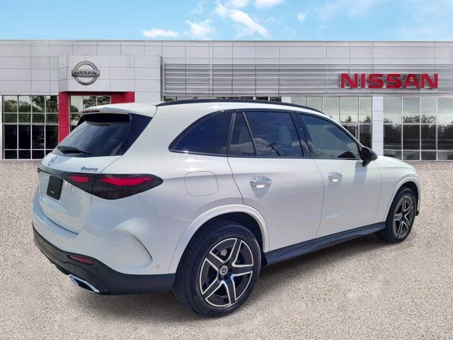 2025 White Mercedes-Benz GLC GLC 300 AWD SUV