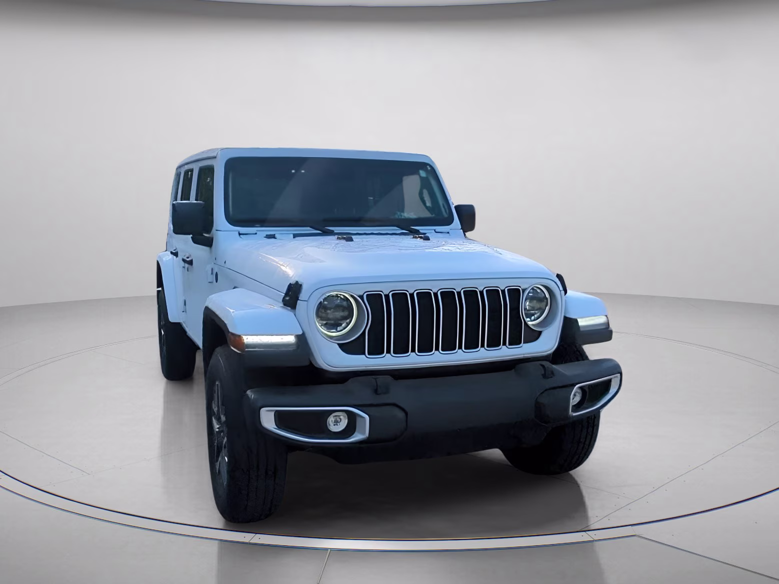 2025 Bright White Clearcoat Jeep Wrangler Sahara 4X4 Convertible
