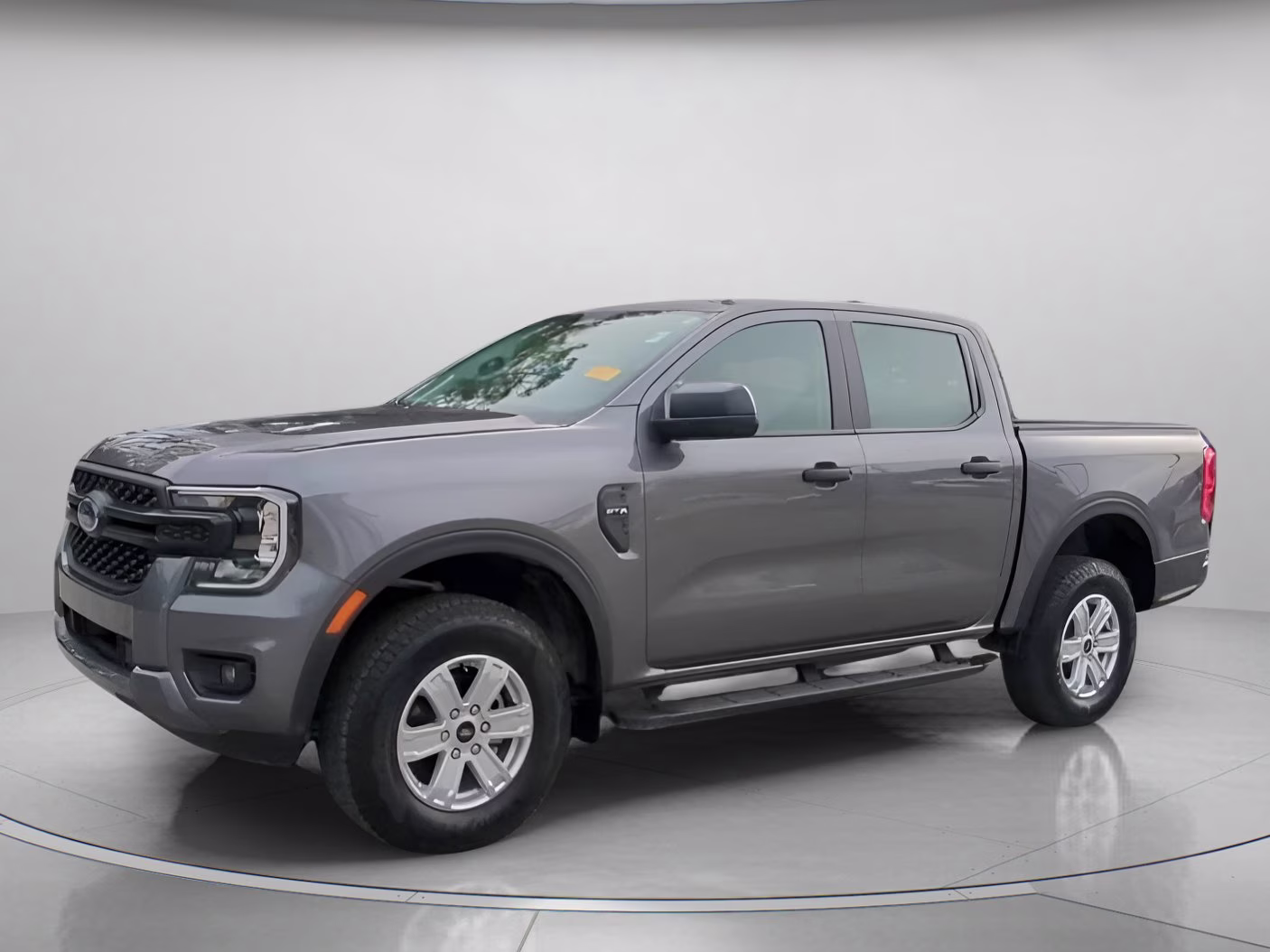2025 Carbonized Gray Metallic Ford Ranger XL Crew Cab Pickup 4X4 Truck