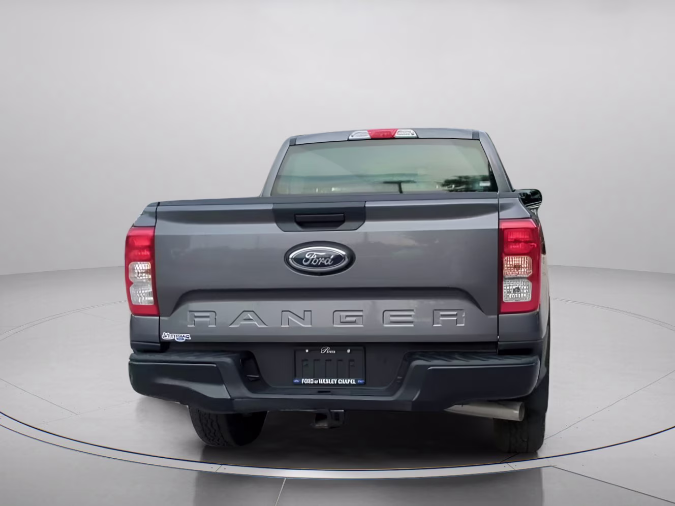 2025 Carbonized Gray Metallic Ford Ranger XL Crew Cab Pickup 4X4 Truck