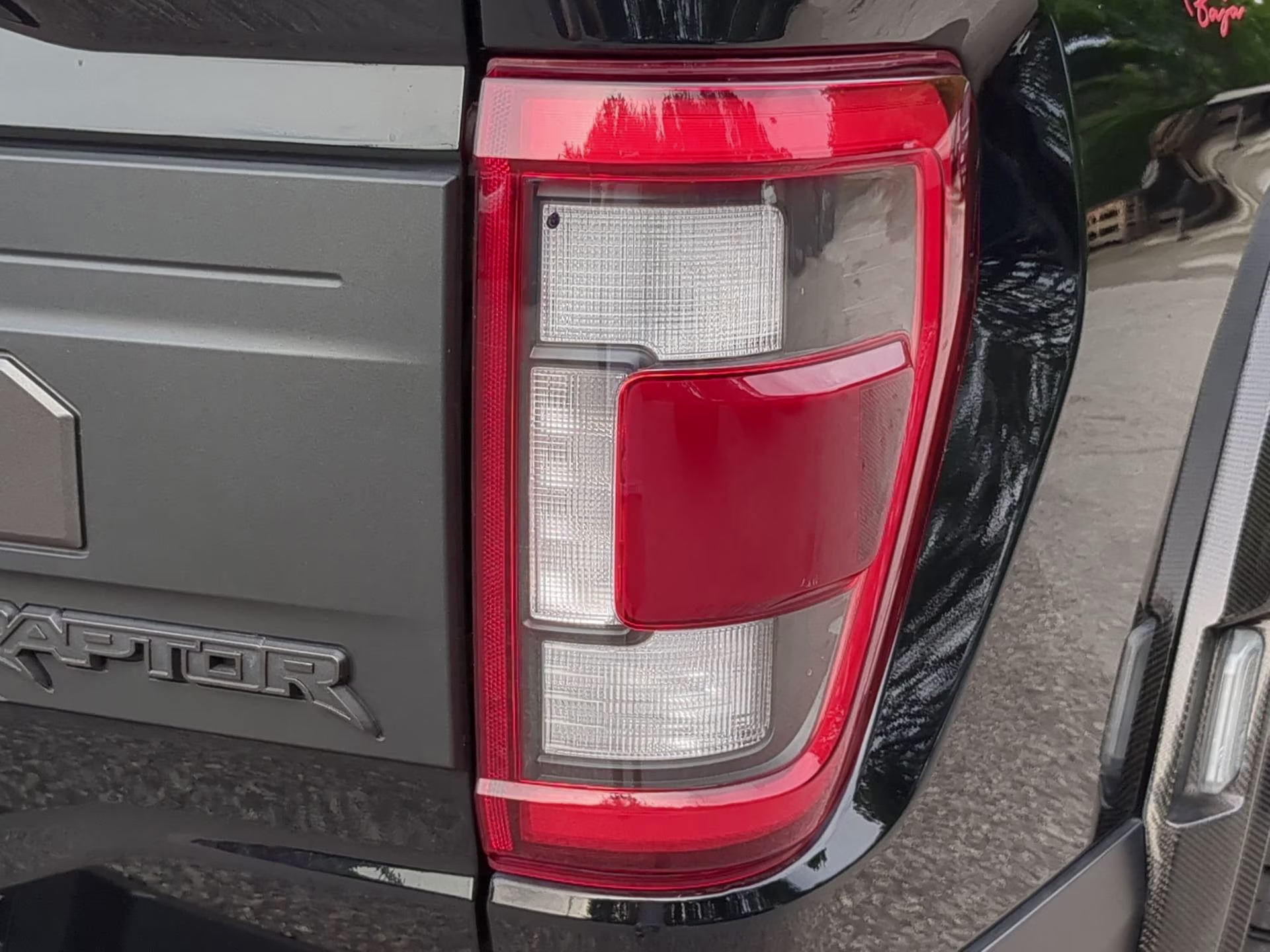 2023 Black Metallic Ford F-150 Raptor Crew Cab Pickup 4X4 Truck