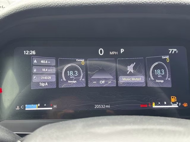2025 Silver Zynith Jeep Grand Cherokee Laredo RWD SUV