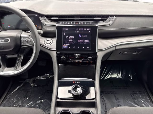 2025 Silver Zynith Jeep Grand Cherokee Laredo X RWD SUV