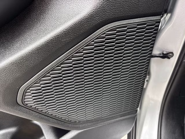 2025 Silver Zynith Jeep Grand Cherokee Laredo X RWD SUV