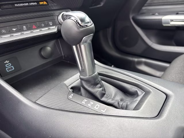 2024 Oxford White Ford Mustang EcoBoost RWD Coupe