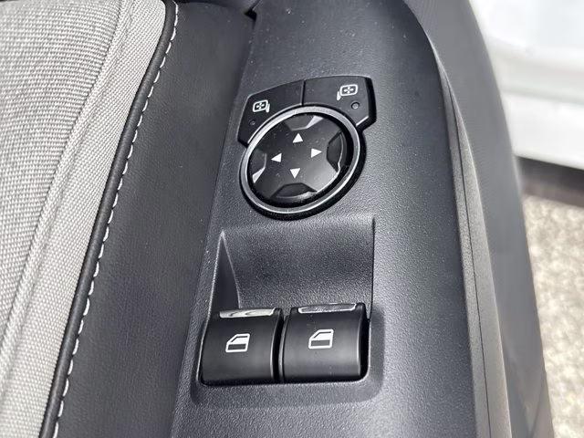 2024 Oxford White Ford Mustang EcoBoost RWD Coupe