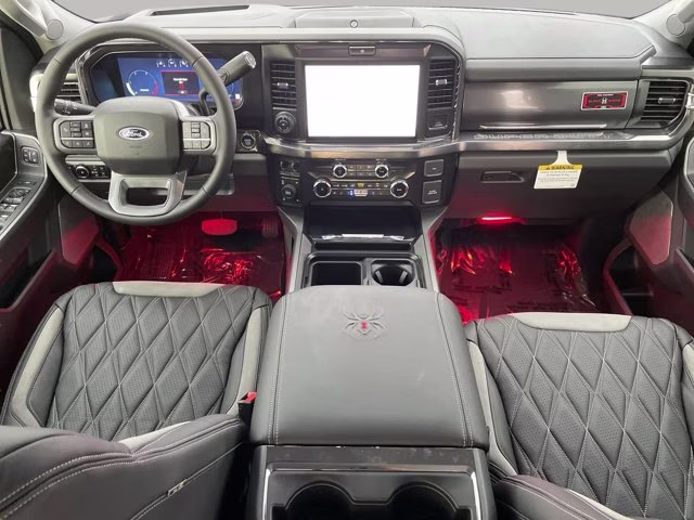 2026 Glacier Gray Metallic Tri-Coat Ford Super Duty F-250 SRW LARIAT 4X4 Truck