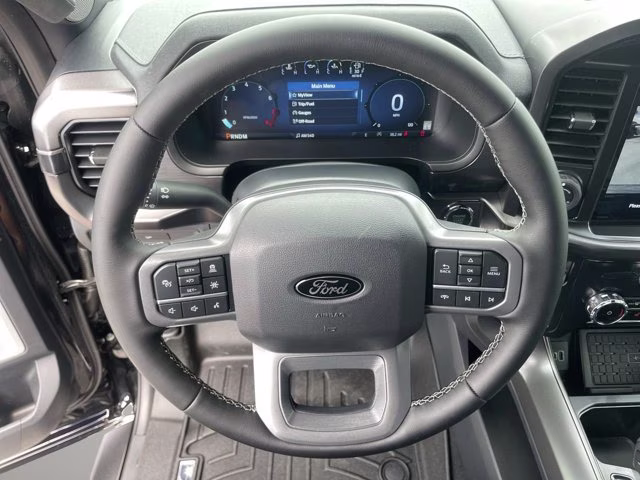 2026 Agate Black Metallic Ford F-150 LARIAT 4X4 Truck
