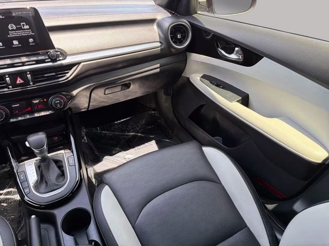 2020 Aurora Black Kia Forte EX FWD Sedan