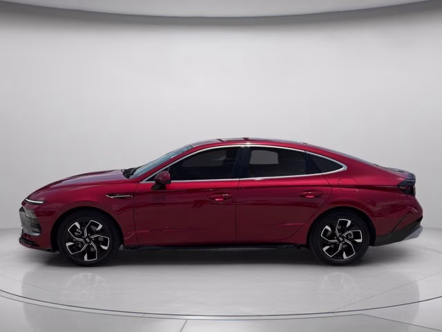 2025 Ultimate red Hyundai Sonata SEL FWD Sedan