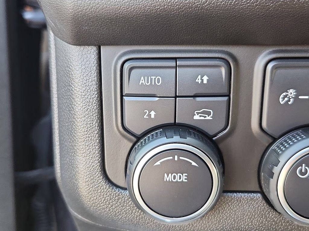 2024 Dark Ash Metallic Chevrolet Tahoe LT 4X4 SUV
