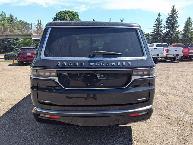 2023 Diamond Black Crystal Pearlcoat Jeep Grand Wagoneer Series II 4X4 SUV
