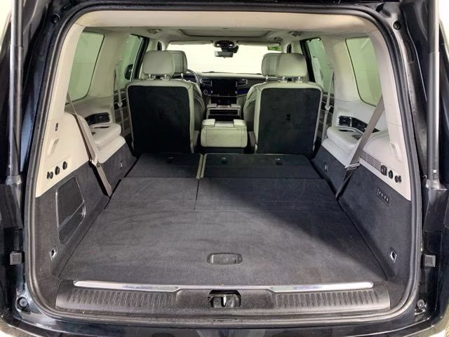 2023 Diamond Black Crystal Pearlcoat Jeep Grand Wagoneer Series II 4X4 SUV