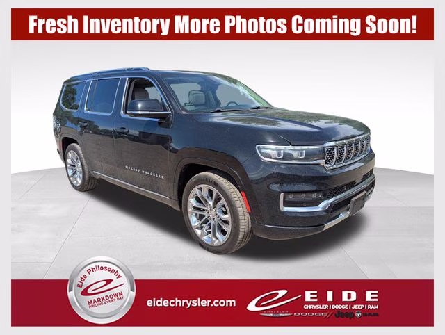 2023 Diamond Black Crystal Pearlcoat Jeep Grand Wagoneer Series II 4X4 SUV