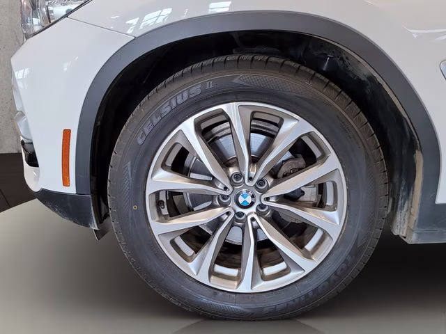 2018 Alpine White BMW X3 xDrive30i AWD SUV