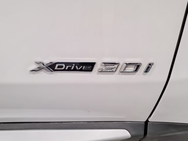 2018 Alpine White BMW X3 xDrive30i AWD SUV