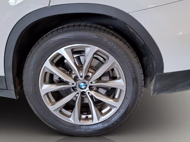 2018 Alpine White BMW X3 xDrive30i AWD SUV